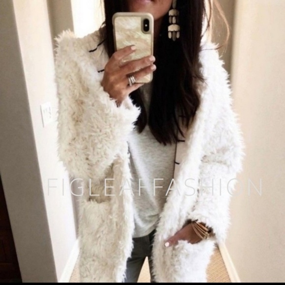 White Teddy Faux Fur Coat - Picture 2 of 4